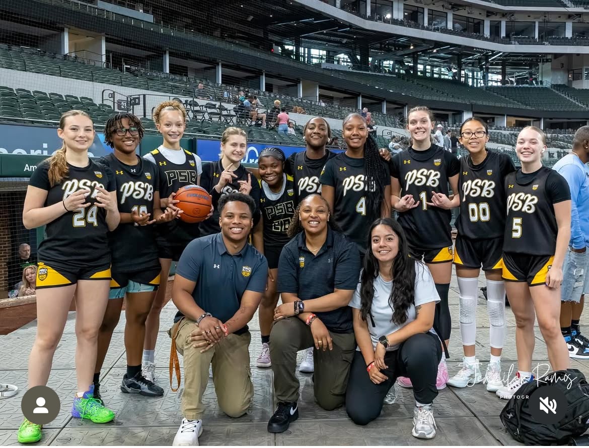Girls Team Group Photo Coaches Dark Psb Jerseys Stadium