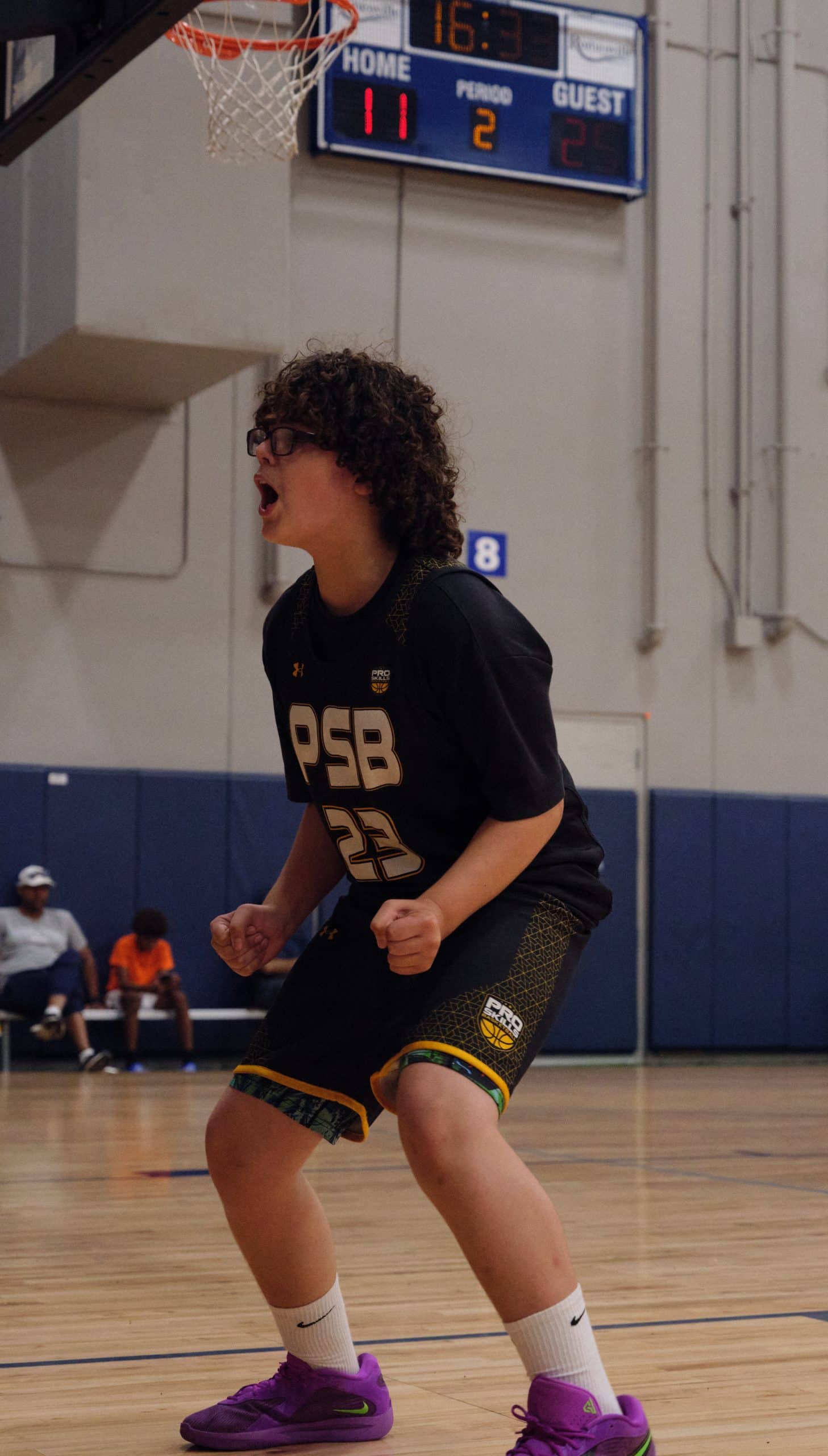 How to Email College Basketball Coaches